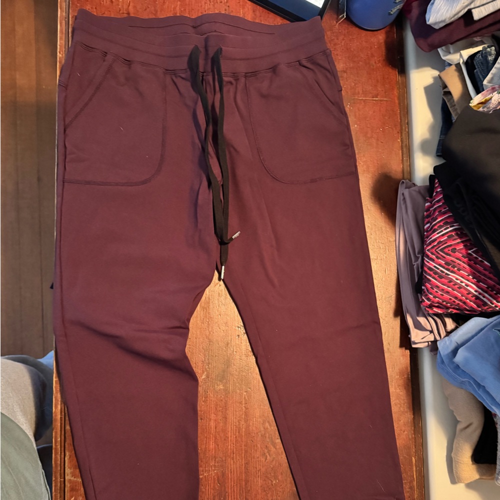 ZYIA Plum Unwind Jogger